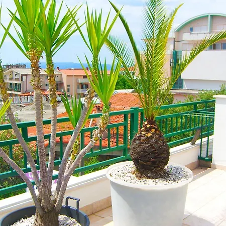 公寓 Jarak Center 马卡尔斯卡